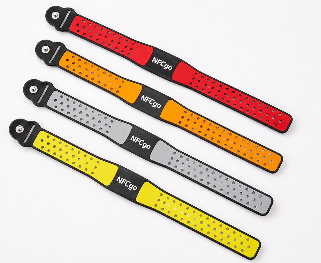 C10 Dual-color NTAG216 Wristbands